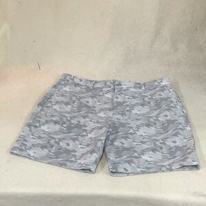 EUC Mens vineyard vines shorts